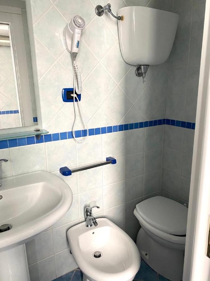 Scala Blu - Immobilevante Ponza Eksteriør billede